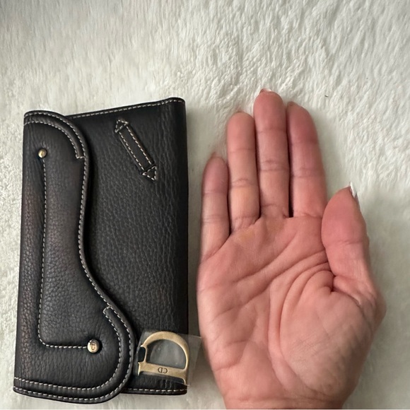 Christian Dior English Saddle Wallet. - Picture 5 of 5